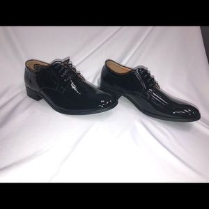 New Men Shoes size 6 & 7